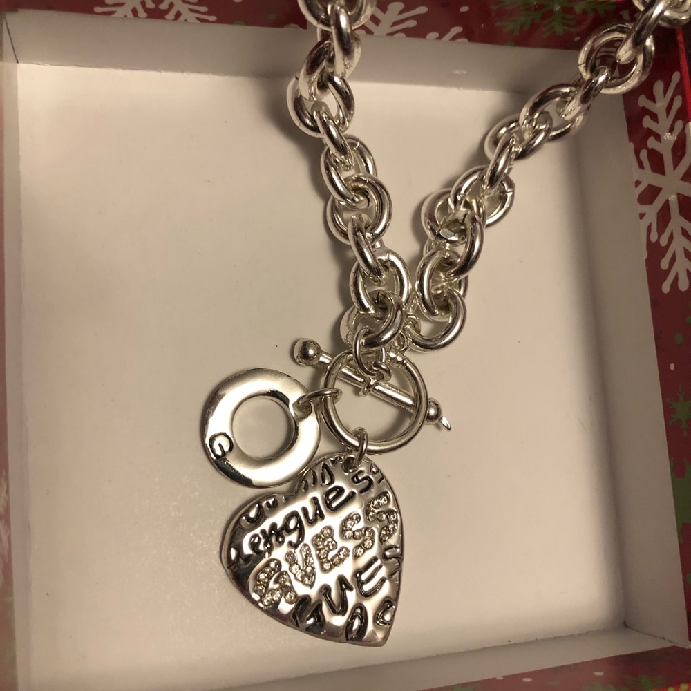 NWT Guess Necklace